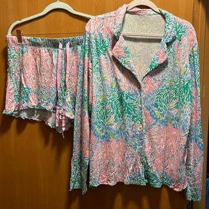 EUC Lilly Pulitzer pajama set